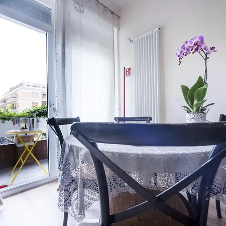 Romantic House Daire