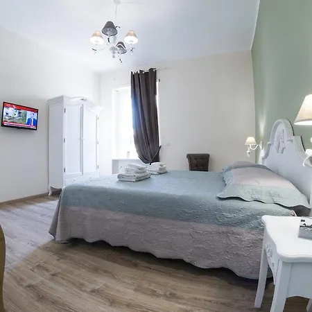 Romantic House Apartment *